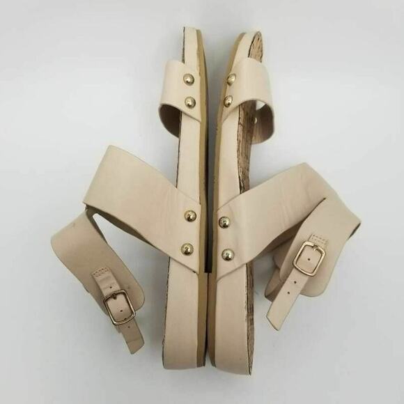 Restricted Womens Ankle Strap Buckle Flat Sandals Beige Size 8.5 - Picture 5 of 12